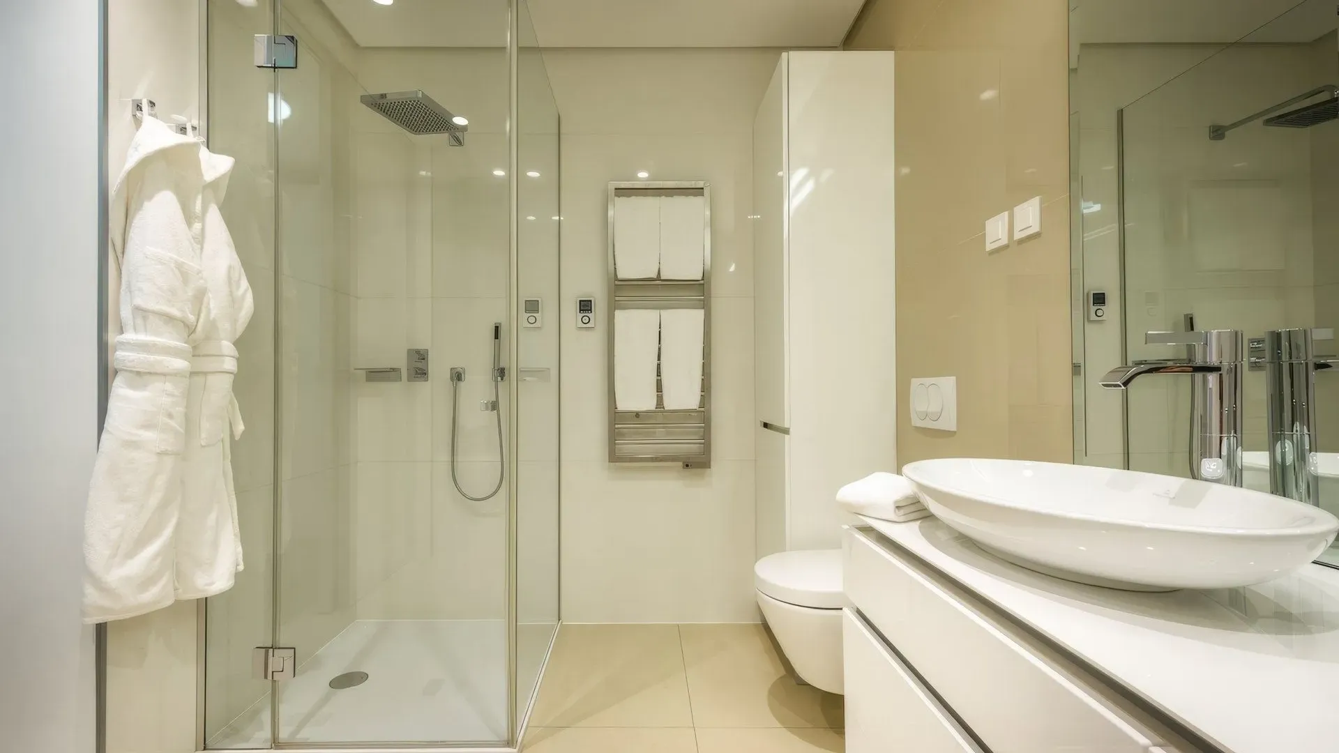 Sale, one bedroom apartment, 94m², Dukley Gardens, Budva