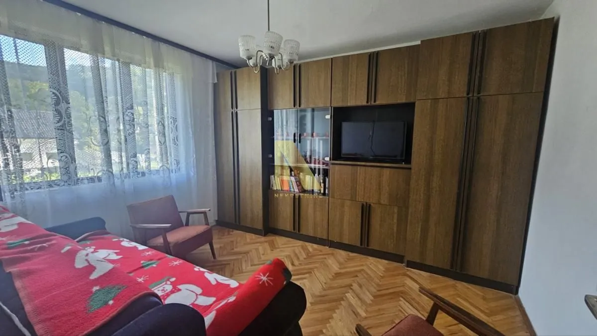 Prodaja, kuća, 72m², Ledinci, Petrovaradin