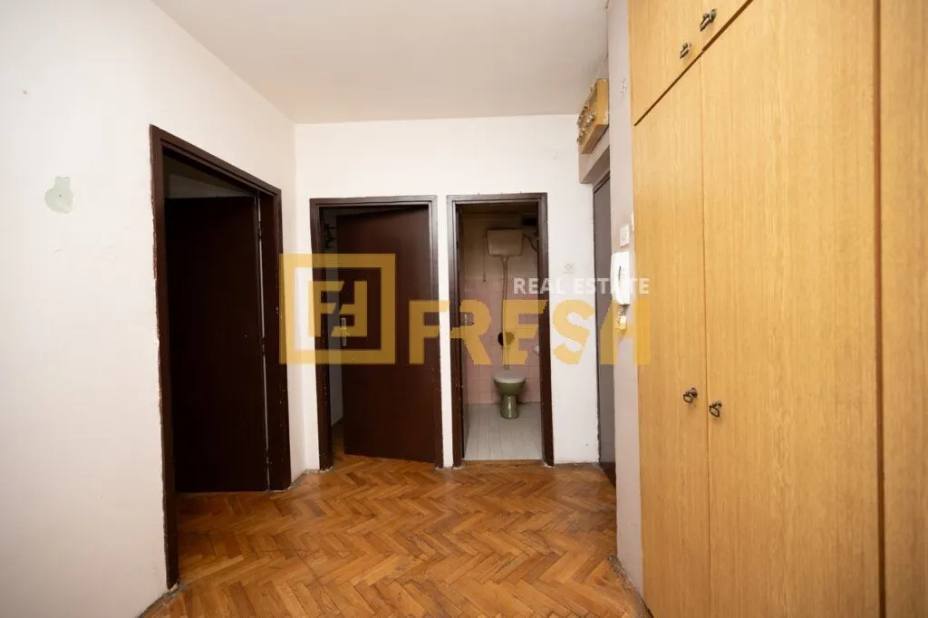 Prodaja, trosoban stan, 95m², Tuški Put, Podgorica