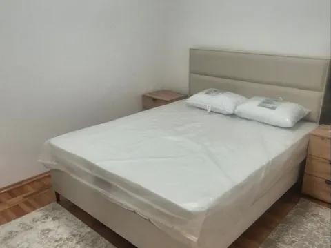 Rent, two bedroom apartment, 64m², Stari Aerodrom, Podgorica - image 6