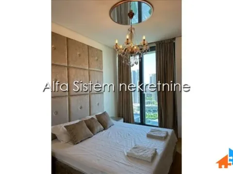 Izdavanje, četvorosoban stan, 147m², Savski Venac, Beograd - image 12