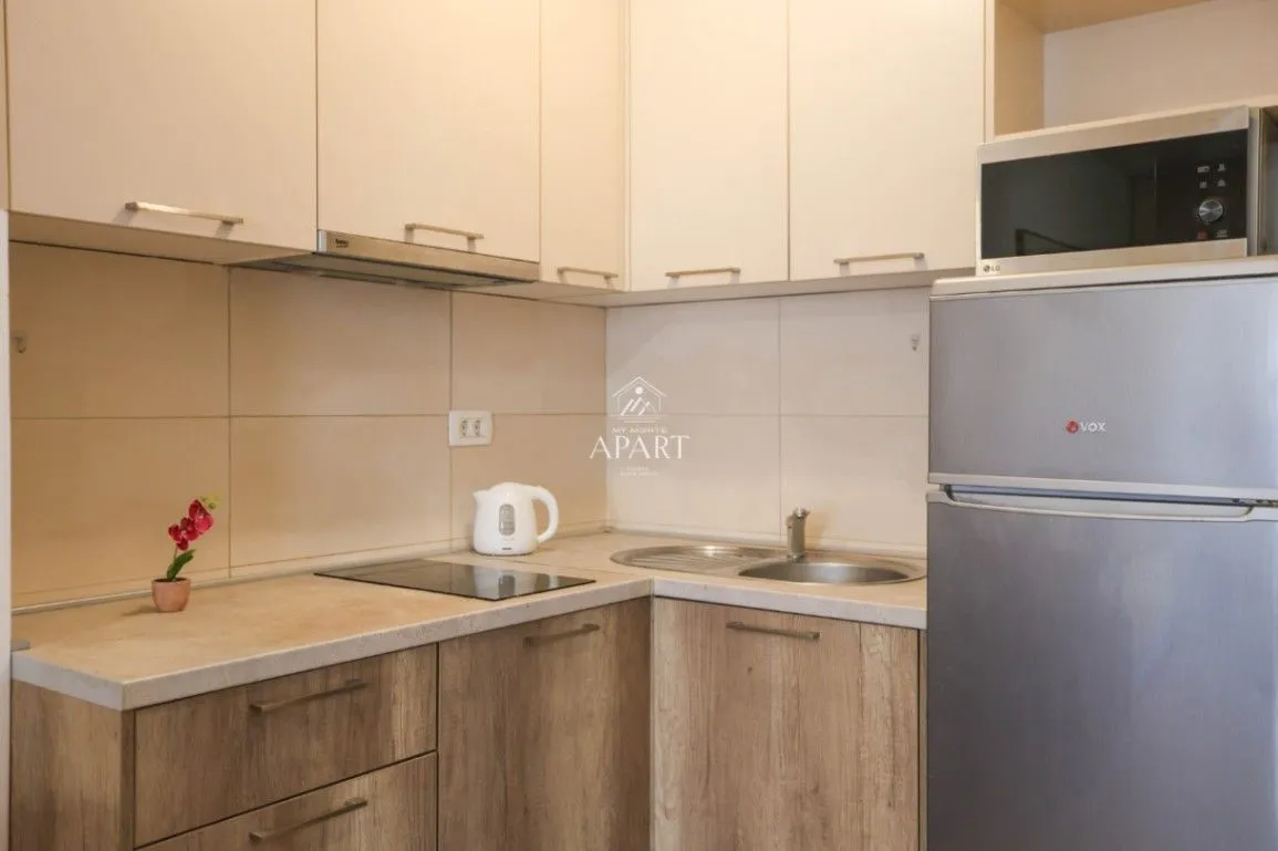 Prodaja, jednosoban stan, 40m², Maini, Budva