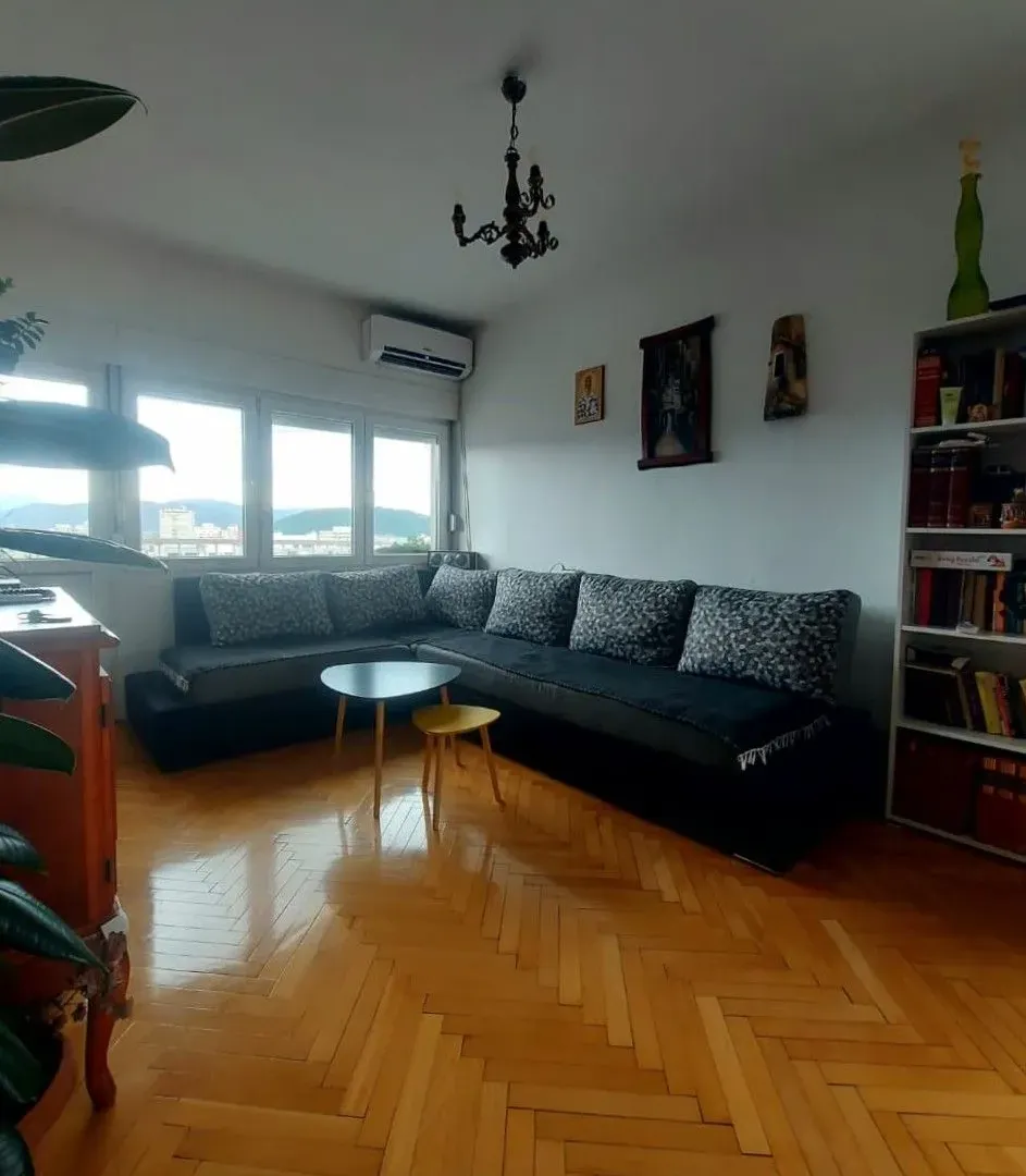 Prodaja, dvosoban stan, 67m², Centar, Nikšić