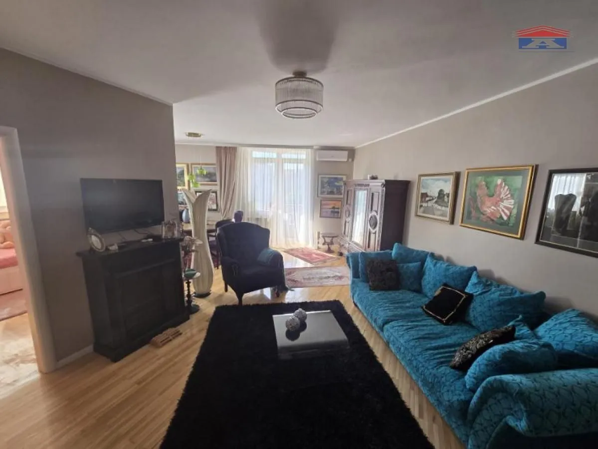 Prodaja, trosoban stan, 86m², Bulevar Evrope, Novi Sad Sve Podlokacije