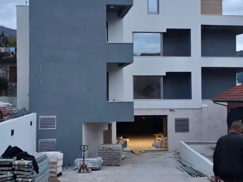 Sale, two bedroom apartment, 51m², Dobrota, Kotor - image 21