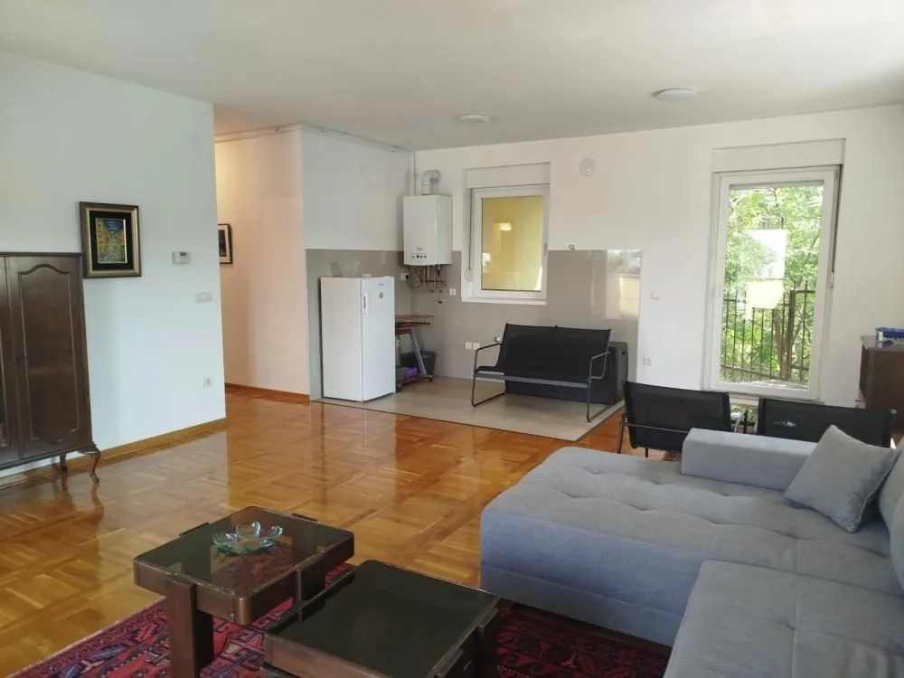 Prodaja, dvosoban stan, 69m², Stari Košutnjak, Rakovica