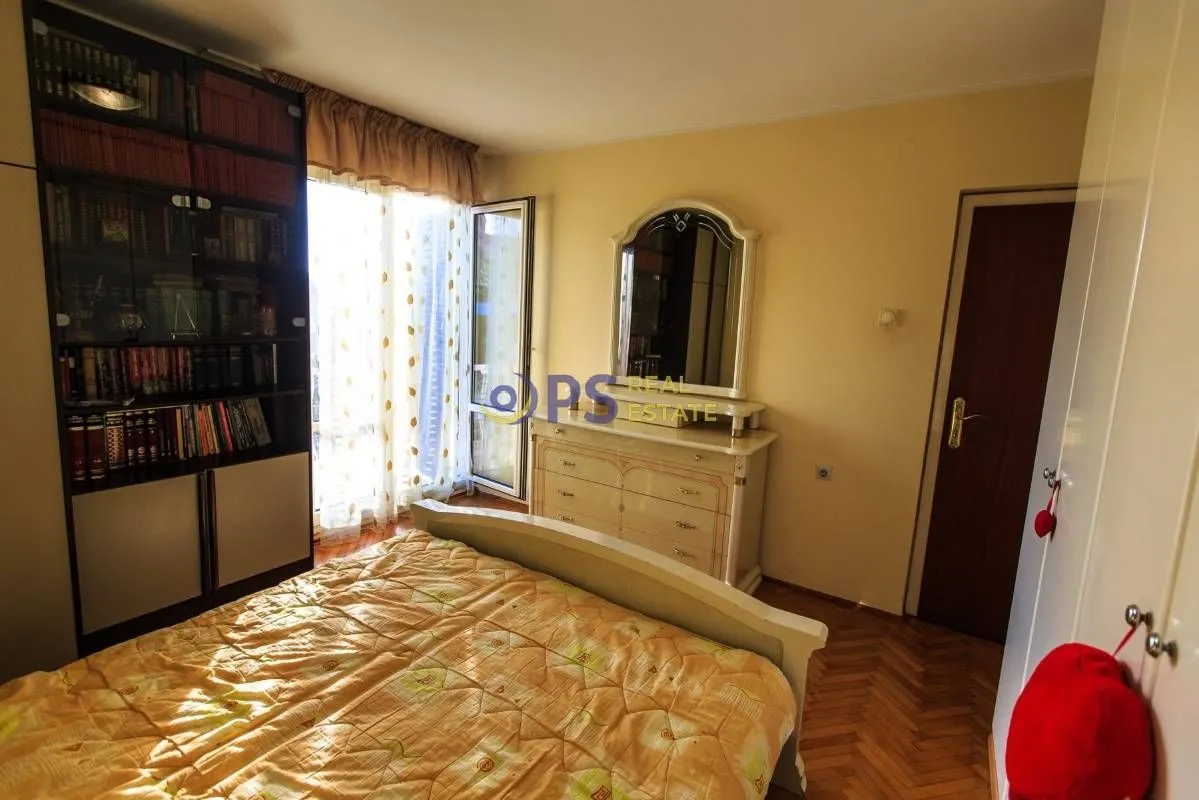 Sale, house, 300m², Bar, Crna Gora