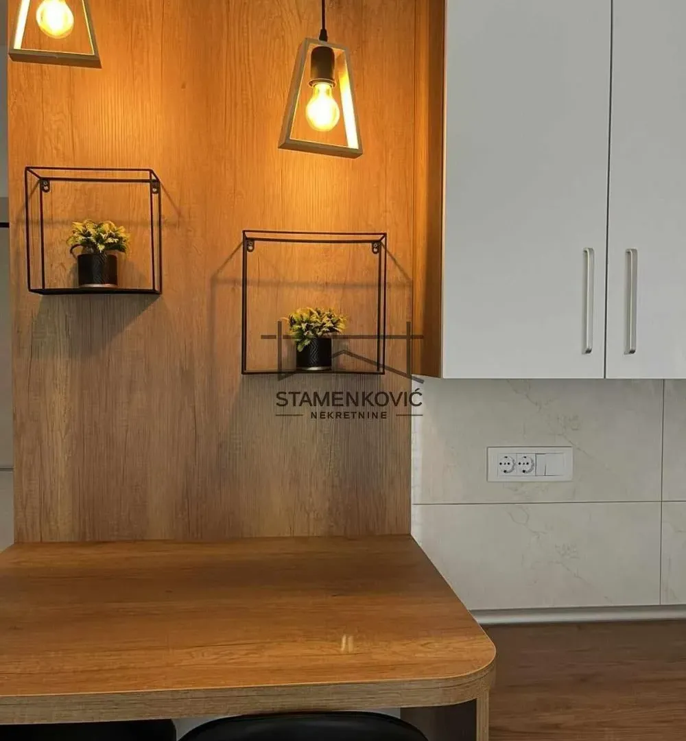 Izdavanje, stan, 22m², Veternička rampa, Novi Sad Sve Podlokacije