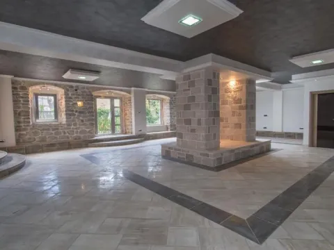 Sale, office space, 100m², Herceg Novi, Crna Gora - image 12