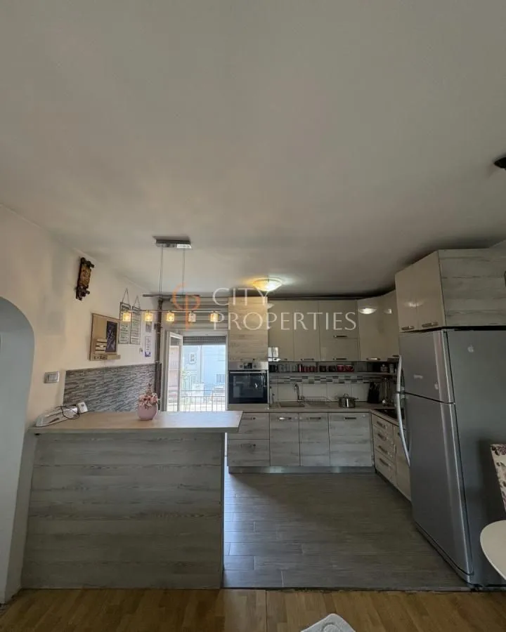 Prodaja, kuća, 178m², Stari Aerodrom, Podgorica
