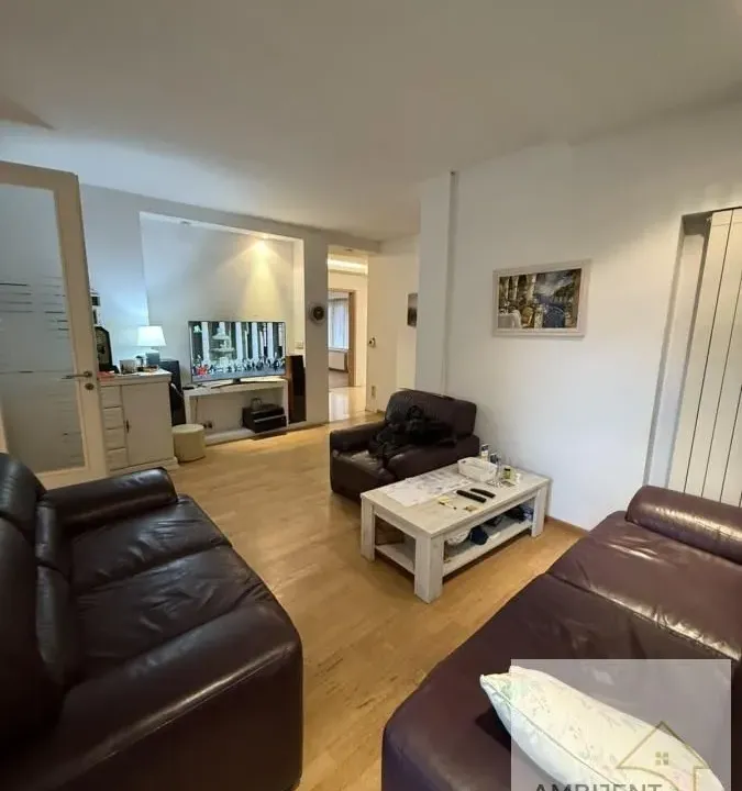 Prodaja, četvorosoban stan, 93m², Voždovac Sve Podlokacije, Beograd