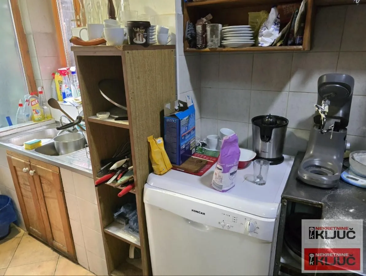 Rent, hospitality venue, 100m², Centar, Novi Sad