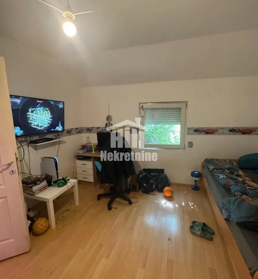 Prodaja, kuća, 182m², Zemun Novi Grad, Zemun Sve Podlokacije