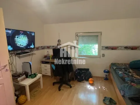 Sale, house, 182m², Zemun Novi Grad, Zemun Sve Podlokacije - image 9
