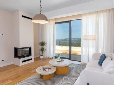 Prodaja, kuća, 140m², Centar, Tivat - image 2