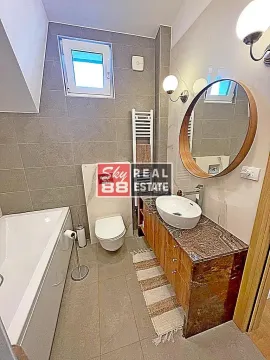 Izdavanje, stan, 180m², Senjak, Beograd - image 18