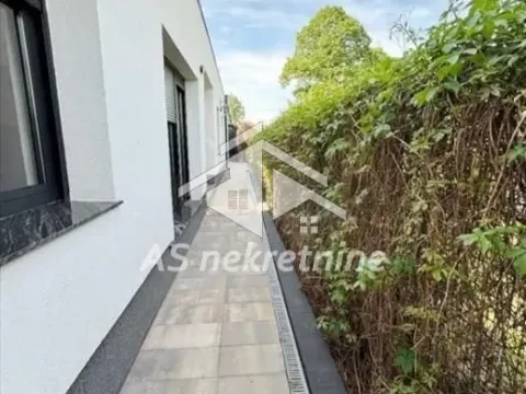 Rent, apartment, 170m², Senjak, Beograd - image 8