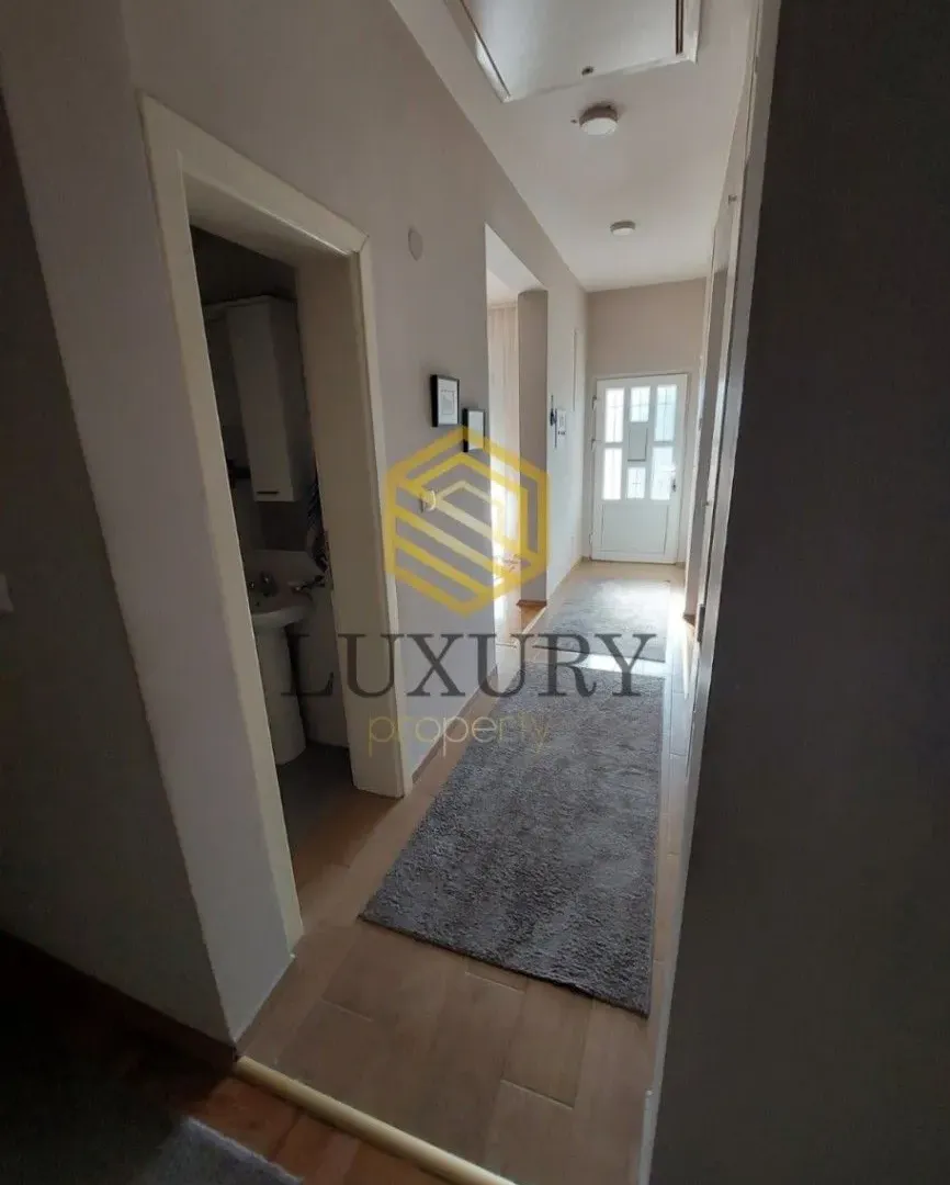 Rent, house, 120m², Tološi, Podgorica