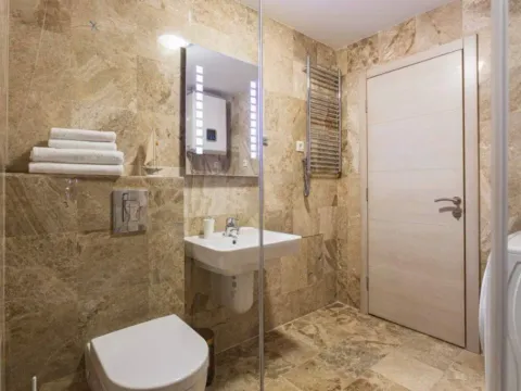 Sale, one bedroom apartment, 87m², Pržno, Budva - image 7