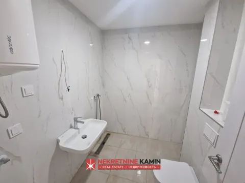 Sale, two bedroom apartment, 74m², Bečići, Budva - image 11