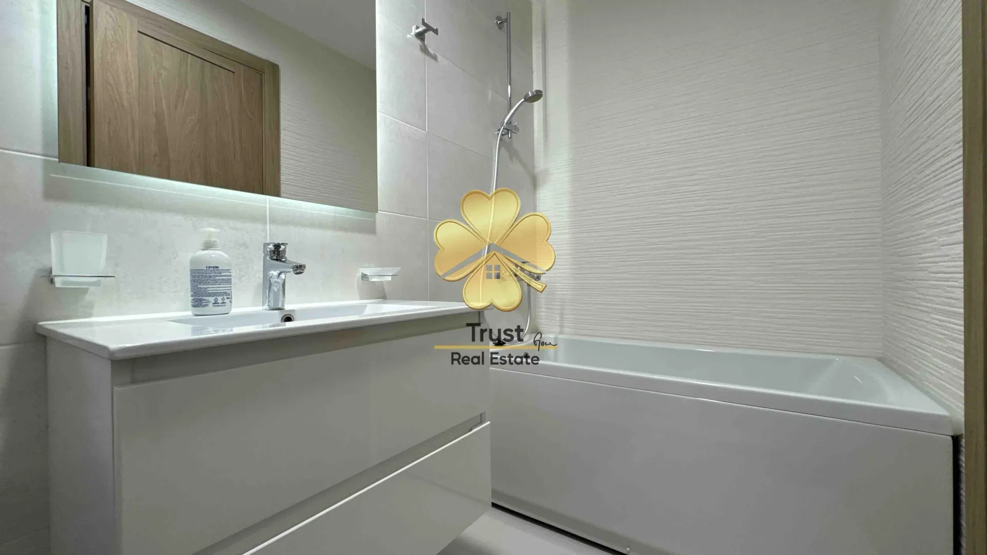 Rent, two bedroom apartment, 75m², Master Kvart, Podgorica