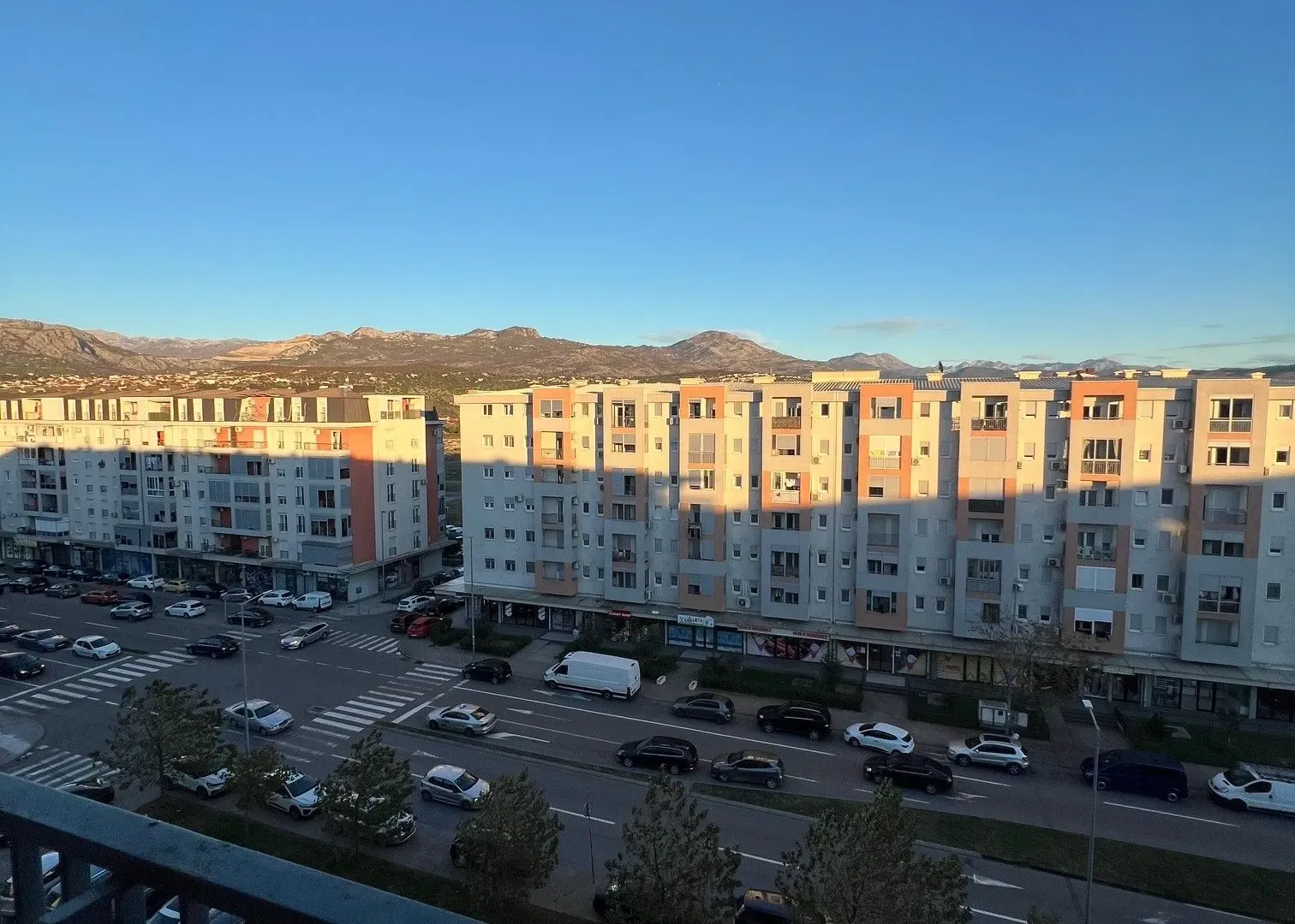 Prodaja, dvosoban stan, 72m², Stari Aerodrom, Podgorica