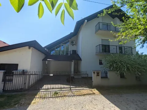 House for Sale, 238m2, Centar, Loznica House for Sale, 238m2, Centar, Loznica