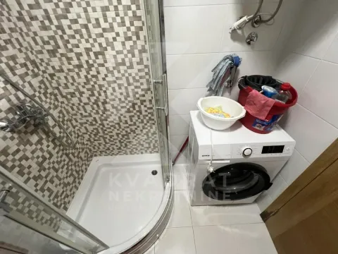 Rent, one bedroom apartment, 68m², Ljubović, Podgorica - image 12