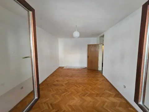 Prodaja, jednosoban stan, 59m², Centar, Budva - image 3