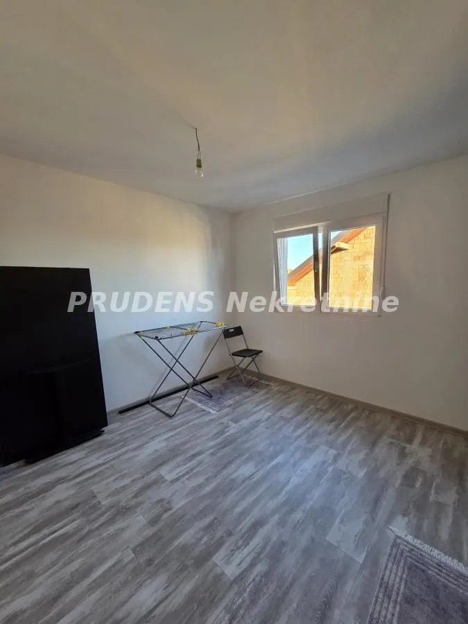 Prodaja, trosoban stan, 63m², Nova Pazova, Stara Pazova
