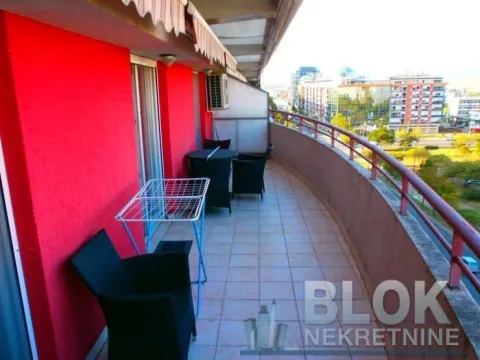 Sale, three bedroom apartment, 97m², Podgorica, Crna Gora - image 2