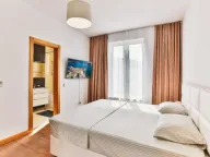 Izdavanje, jednosoban stan, 81m², Bulevar, Budva - image 10