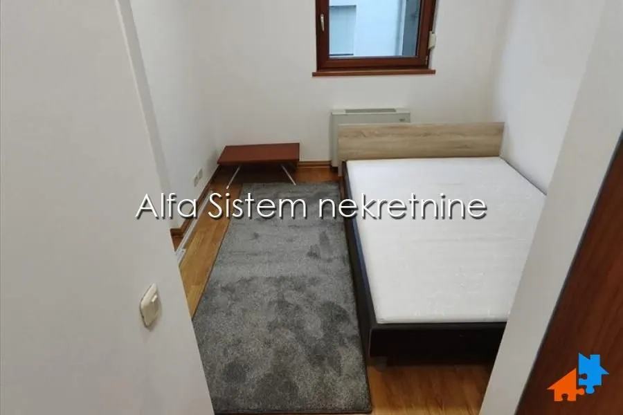 Rent, four bedroom apartment, 120m², Kalenić Pijaca, Vračar Sve Podlokacije