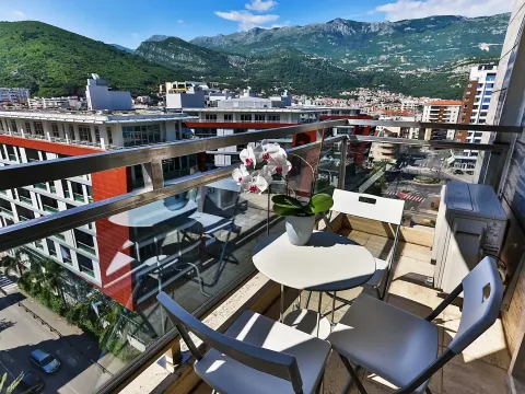 Prodaja, dvosoban stan, 46m², Budva, Crna Gora - image 5