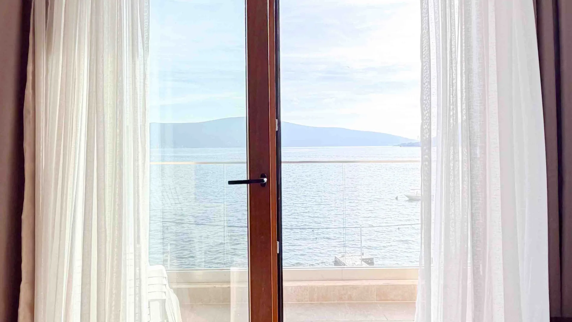 Rent, two bedroom apartment, 90m², Opatovo, Tivat