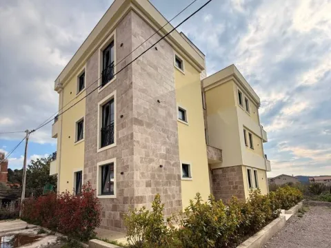 Prodaja, jednosoban stan, 49m², Tivat, Crna Gora - image 6