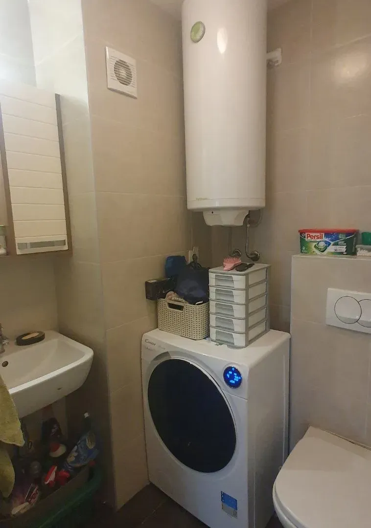 Prodaja, četvorosoban stan, 72m², Altina, Beograd