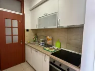 Izdavanje, dvosoban stan, 72m², Centar, Tivat - image 10