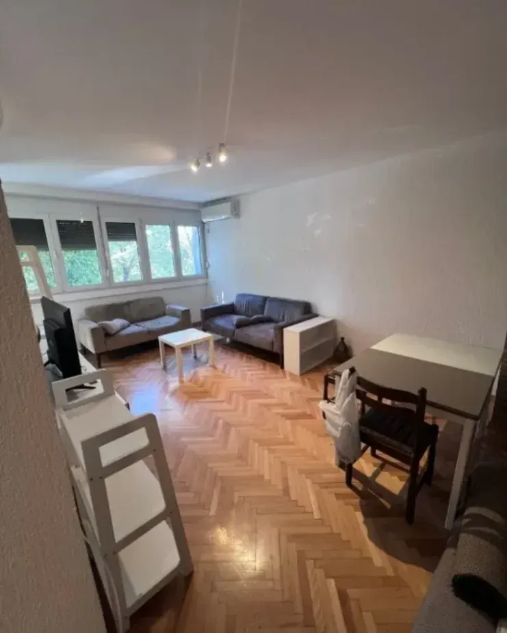 Izdavanje, dvosoban stan, 71m², Zabjelo, Podgorica