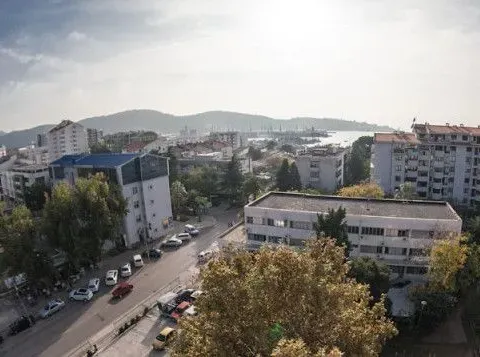 Prodaja, stan, 66m², Bar, Crna Gora - image 2