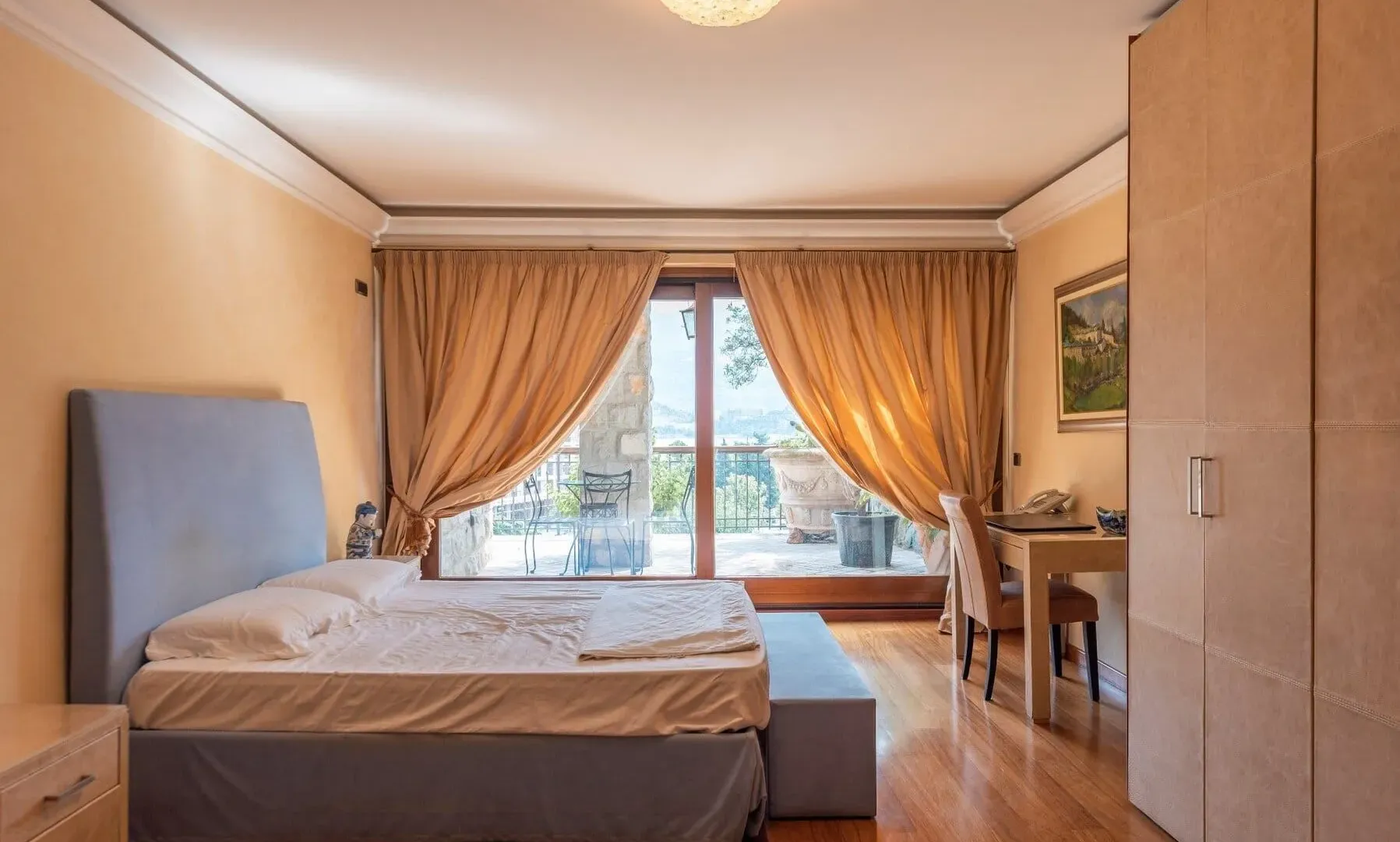 Sale, house, 1264m², Gospoština, Budva