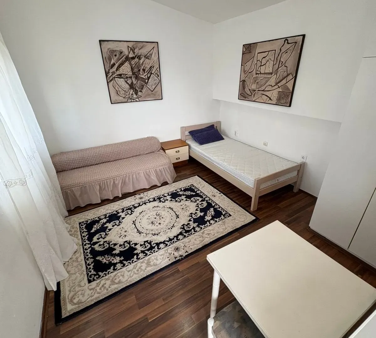 Izdavanje, garsonjera, 25m², Blok 5, Podgorica