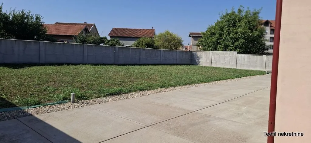 Rent, office space, 400m², Altina, Beograd