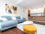 Sale, two bedroom apartment, 180m², Đenovići, Herceg Novi - image 2