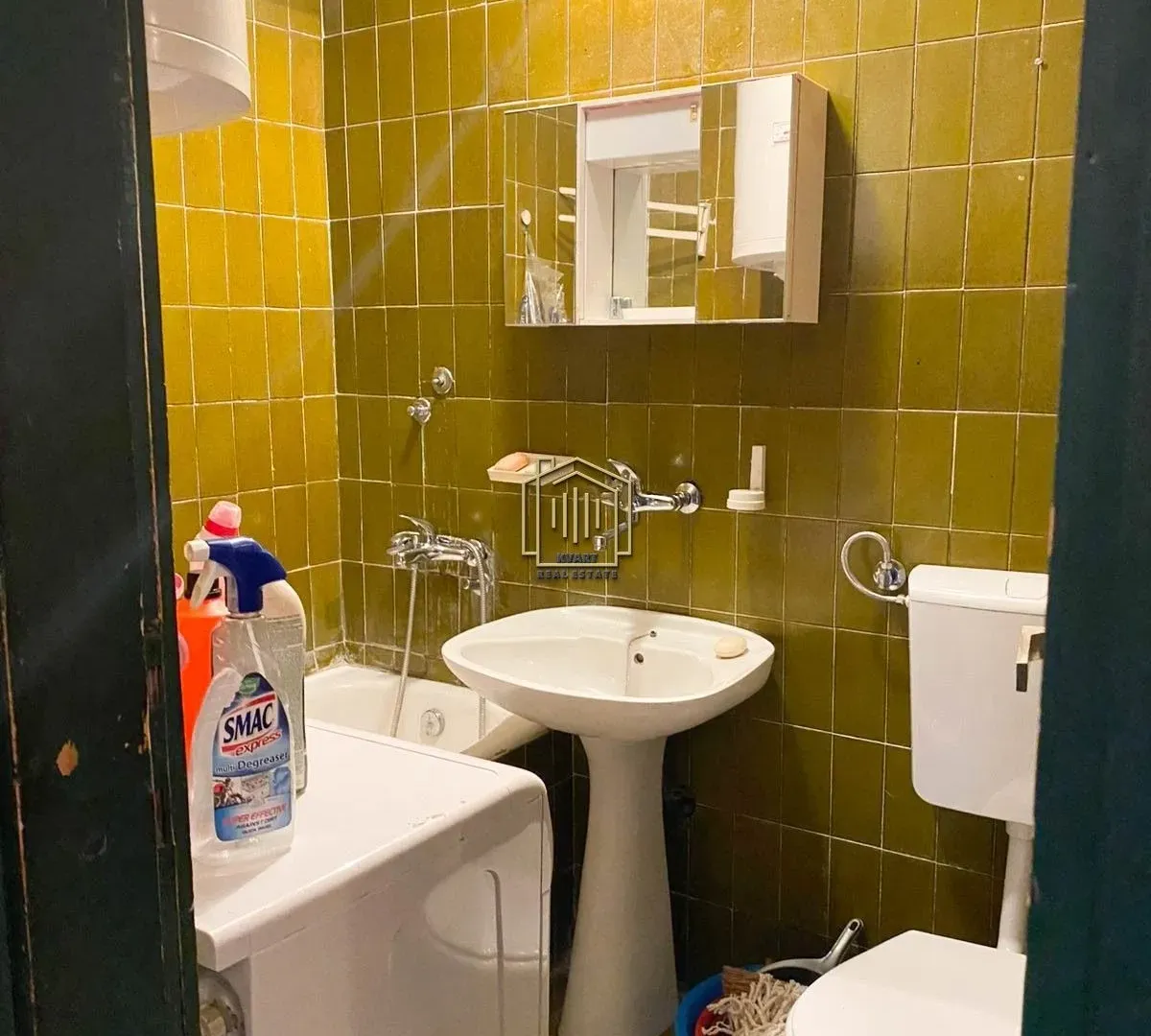 Sale, three bedroom apartment, 96m², Blok 5, Podgorica