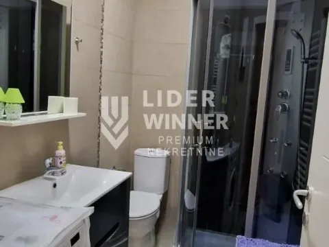 Izdavanje, trosoban stan, 65m², Neimar, Vračar Sve Podlokacije - image 6