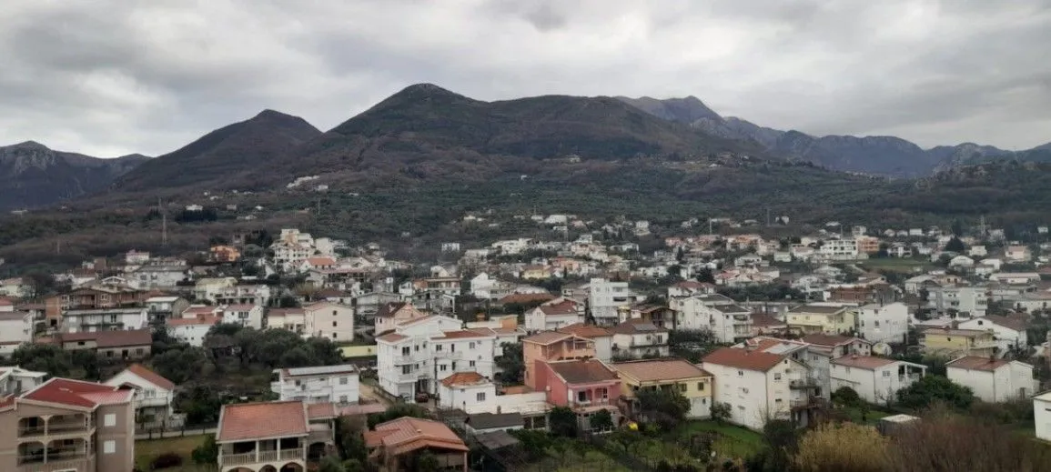 Prodaja, dvosoban stan, 64m², Bar, Crna Gora