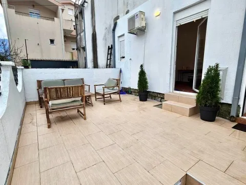 Sale, one bedroom apartment, 58m², Tivat, Crna Gora