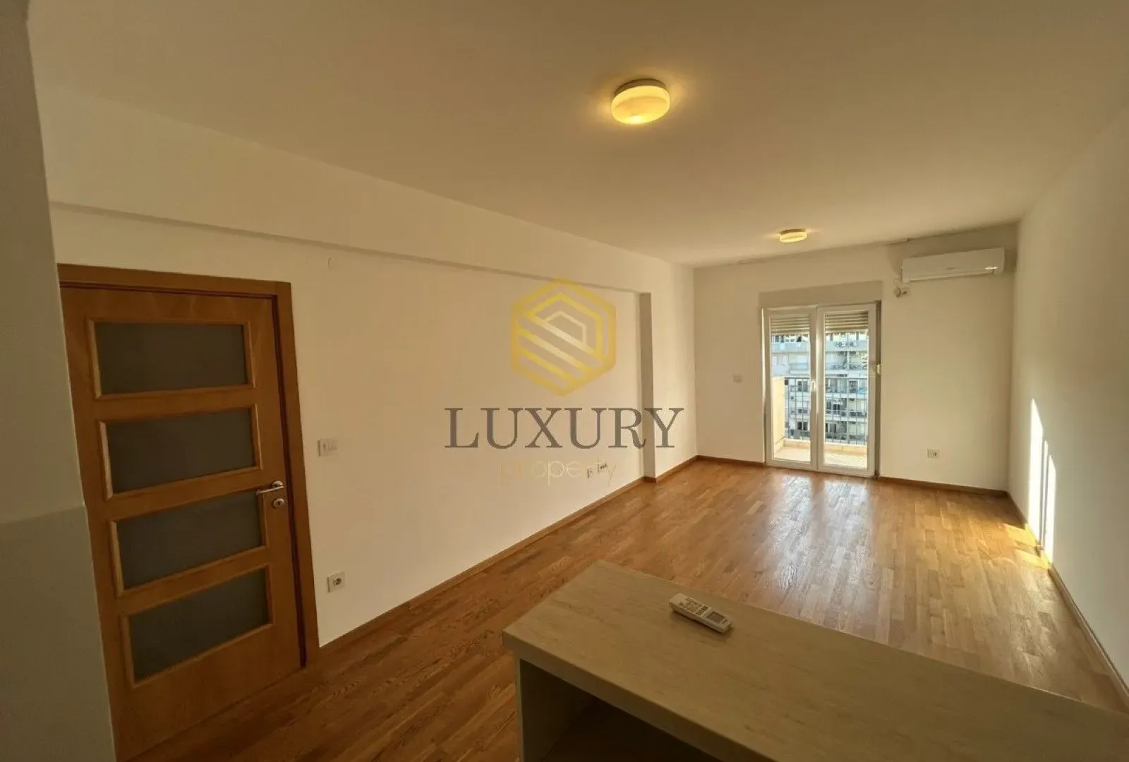 Rent, office space, 65m², Stari Aerodrom, Podgorica