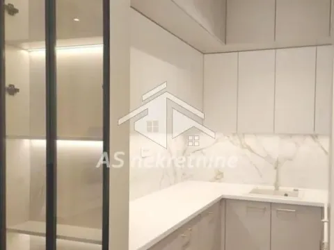 Rent, two bedroom apartment, 40m², Južni Bulevar, Vračar Sve Podlokacije - image 5